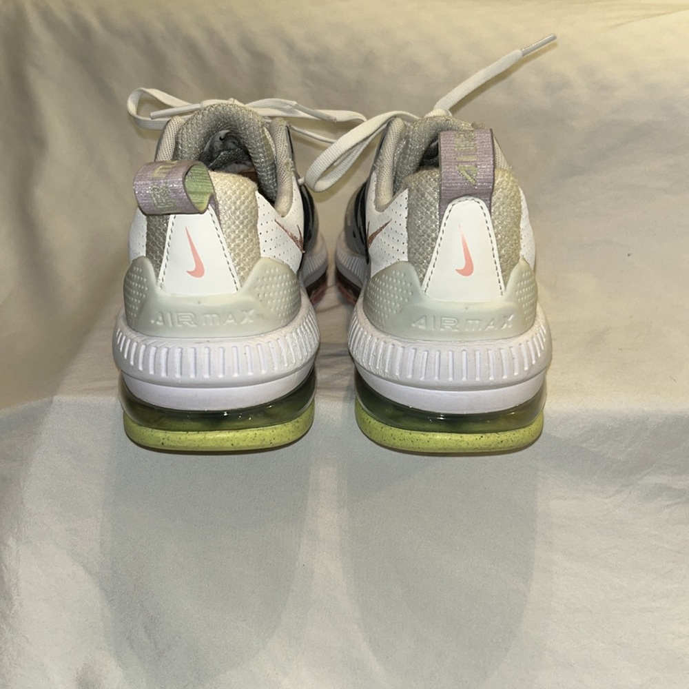 Nike Air Max Genome - Picture 3 of 7